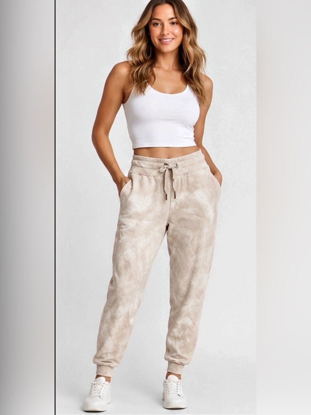 ATHLETA Women’s XXS Petite Beige/Cream Tie-Dye Jogger Pants